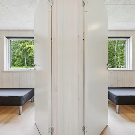 Vakantiehuis Aqua 221 *